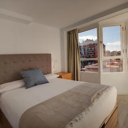 Beds & Breaks - Marina Beach Valencia Buitenkant foto